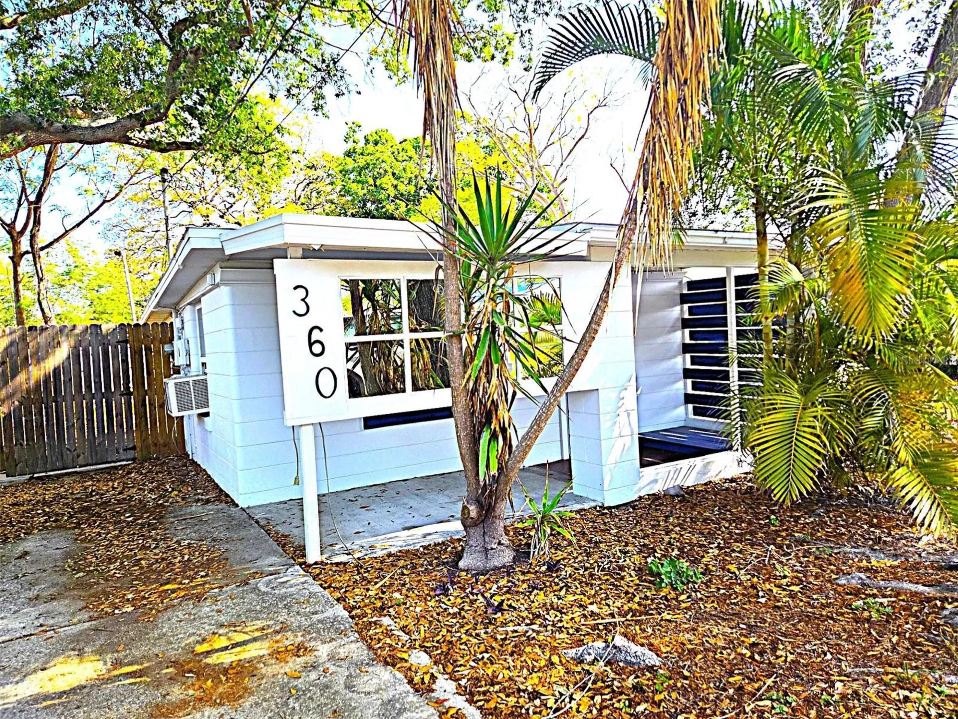 360 5th Avenue NW Largo FL 33770