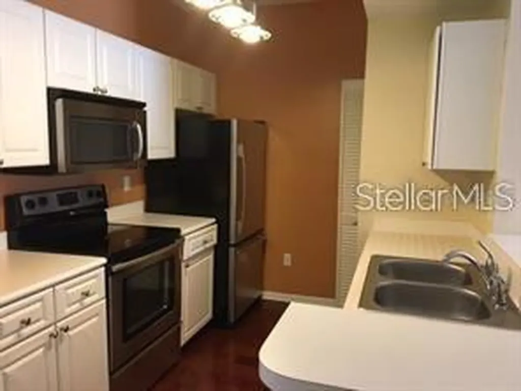 14238 Fredricksburg Drive Orlando FL 32837