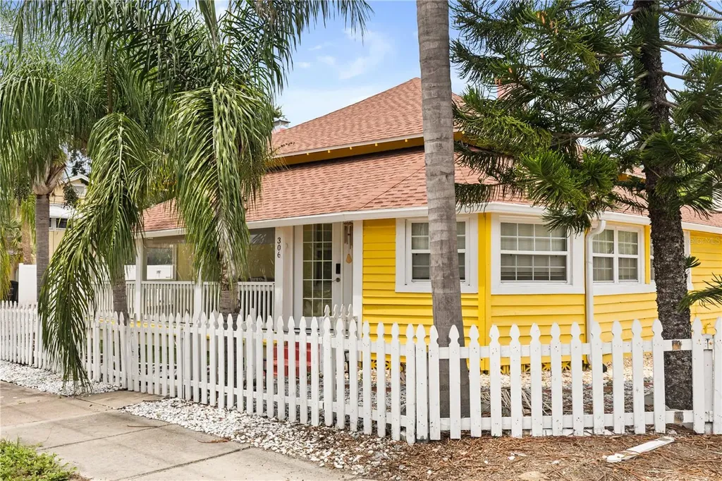 306 Marshall Street Clearwater FL 33755