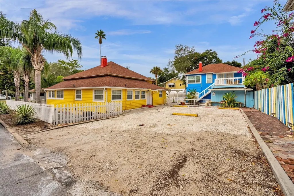 306 Marshall Street Clearwater FL 33755