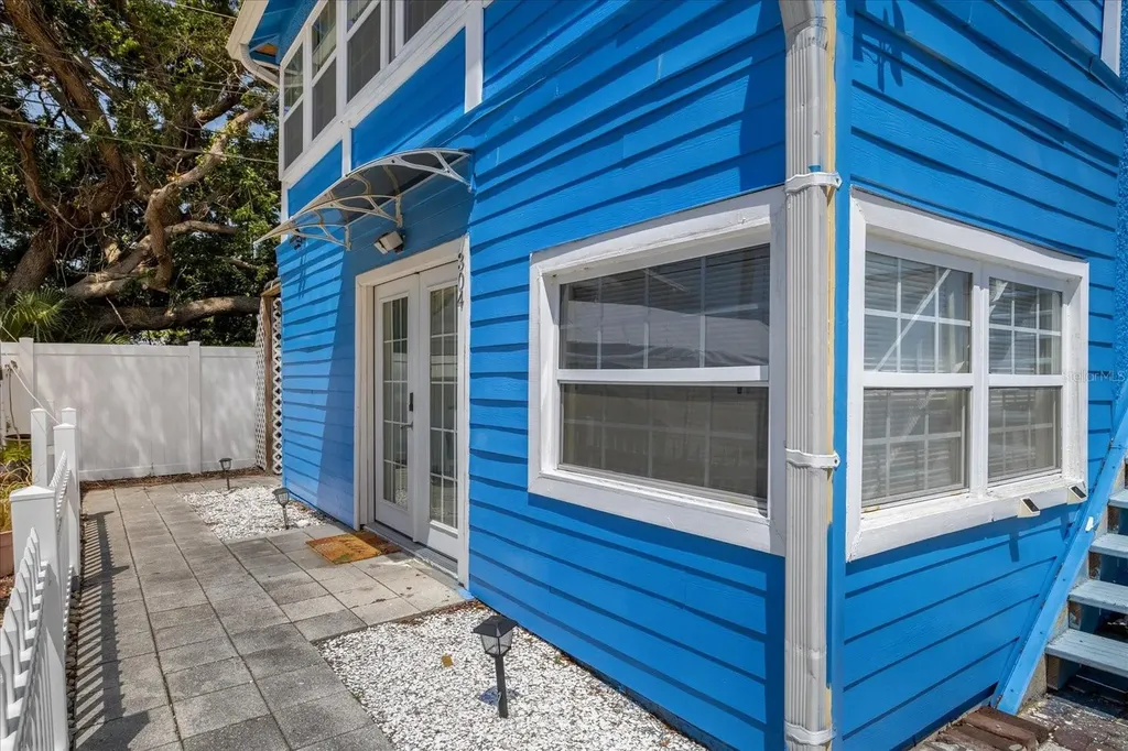 306 Marshall Street Clearwater FL 33755