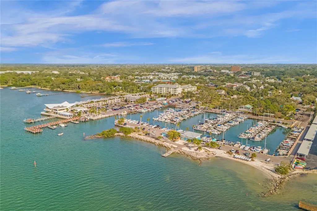 306 Marshall Street Clearwater FL 33755