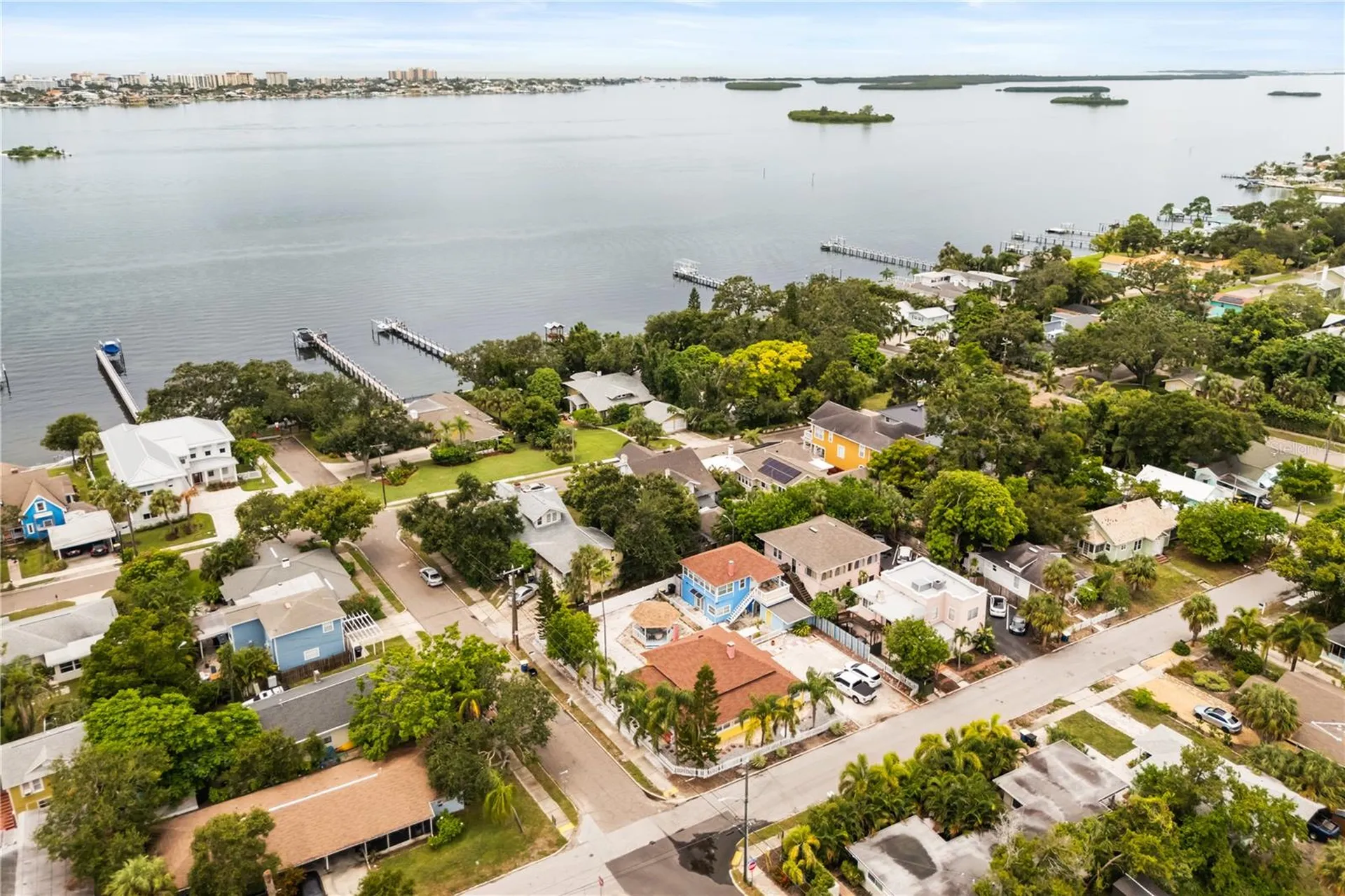 306 Marshall Street Clearwater FL 33755