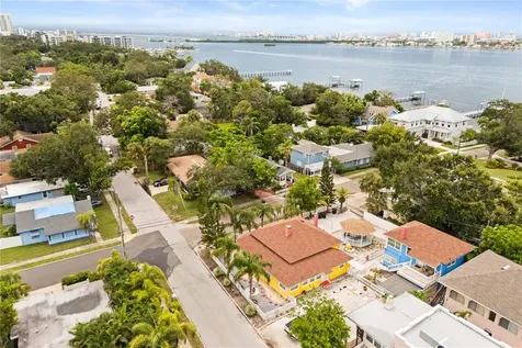 306 Marshall Street Clearwater FL 33755