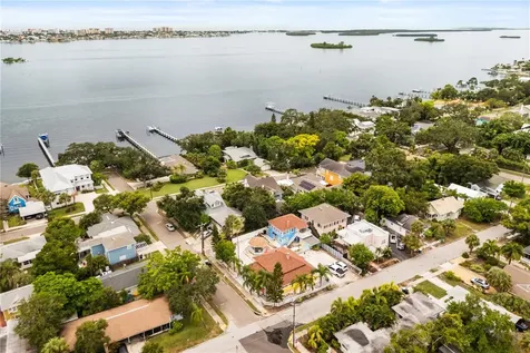 306 Marshall Street Clearwater FL 33755