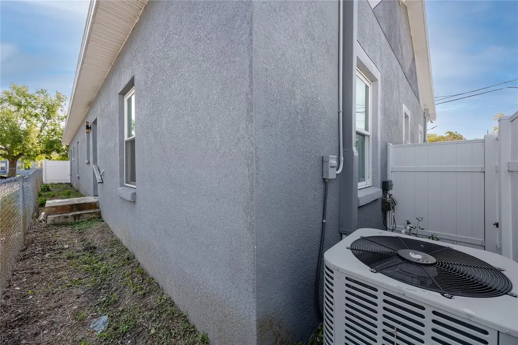 1835 16th Street S St Petersburg FL 33705