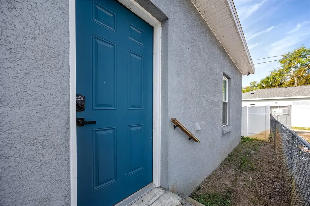 1835 16th Street S St Petersburg FL 33705