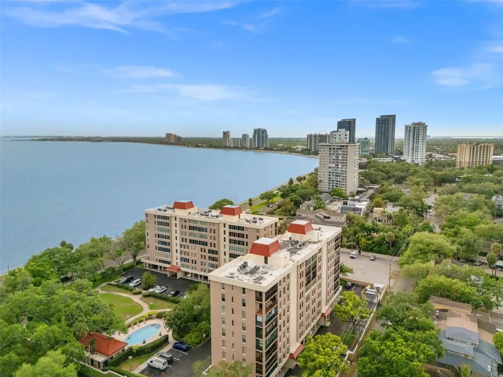 2403 S Ardson Place Tampa FL 33629