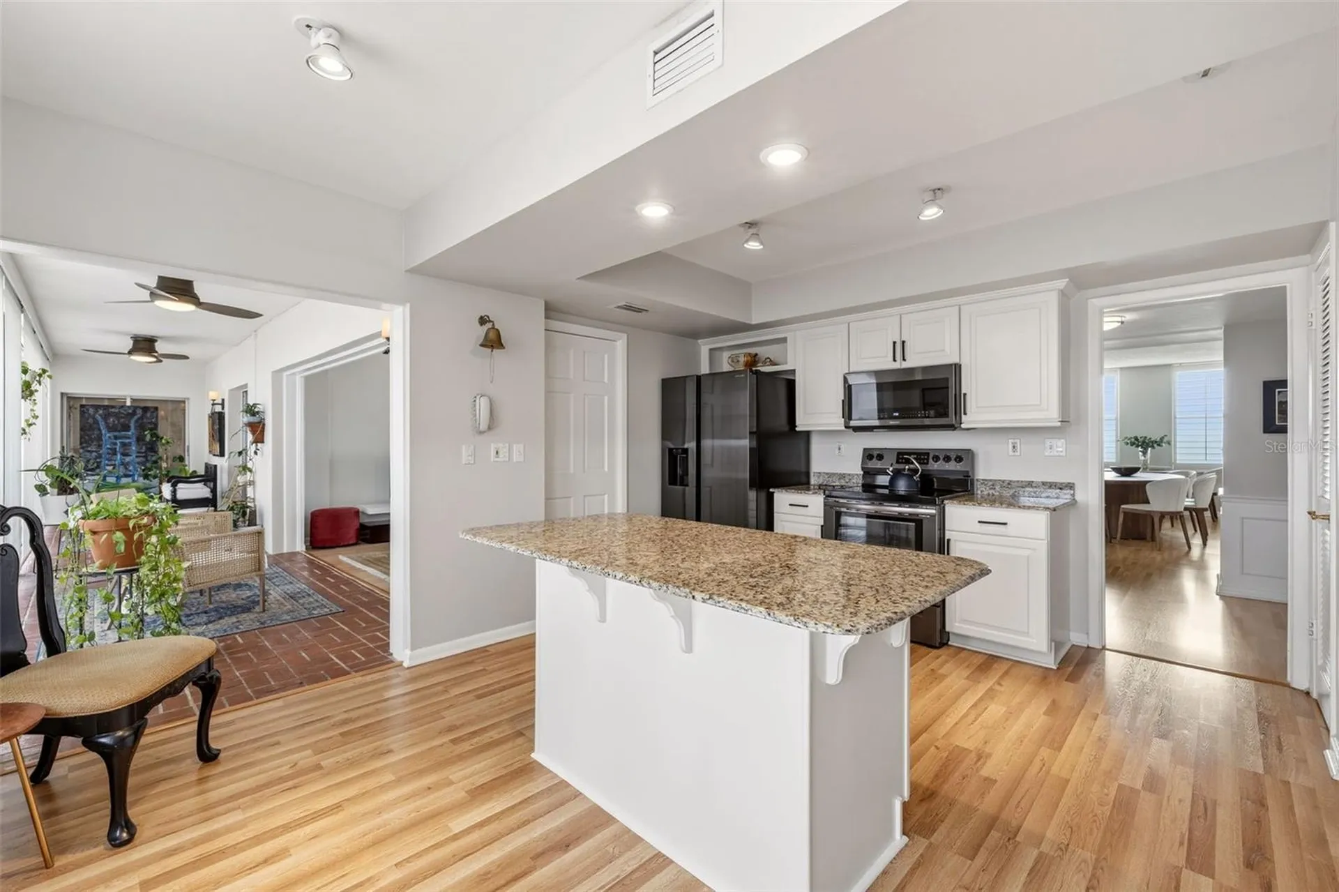 2403 S Ardson Place Tampa FL 33629