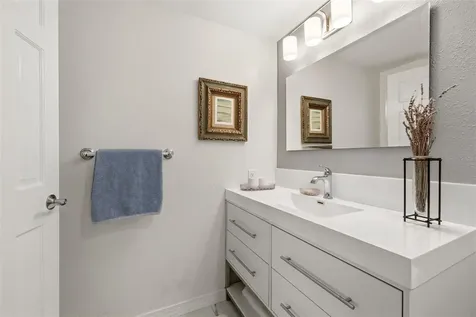 2403 S Ardson Place Tampa FL 33629