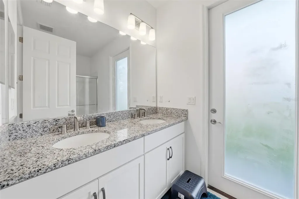 7073 Graybrook Drive Wesley Chapel FL 33545