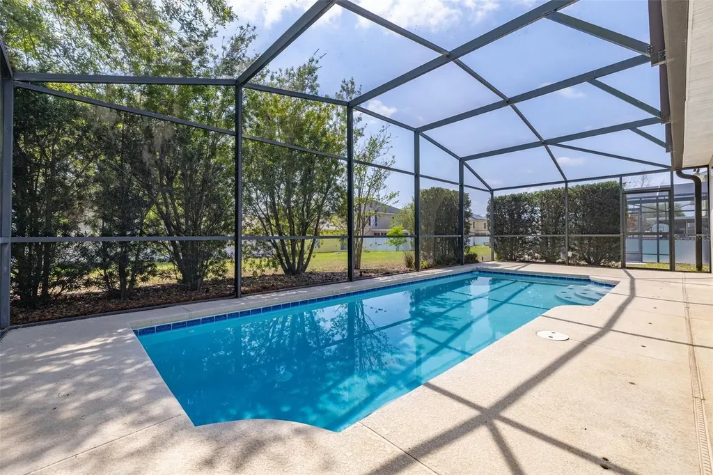 624 Blake Avenue Davenport FL 33897