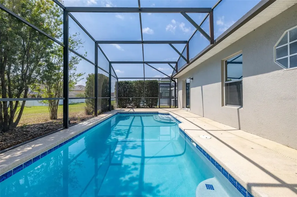 624 Blake Avenue Davenport FL 33897
