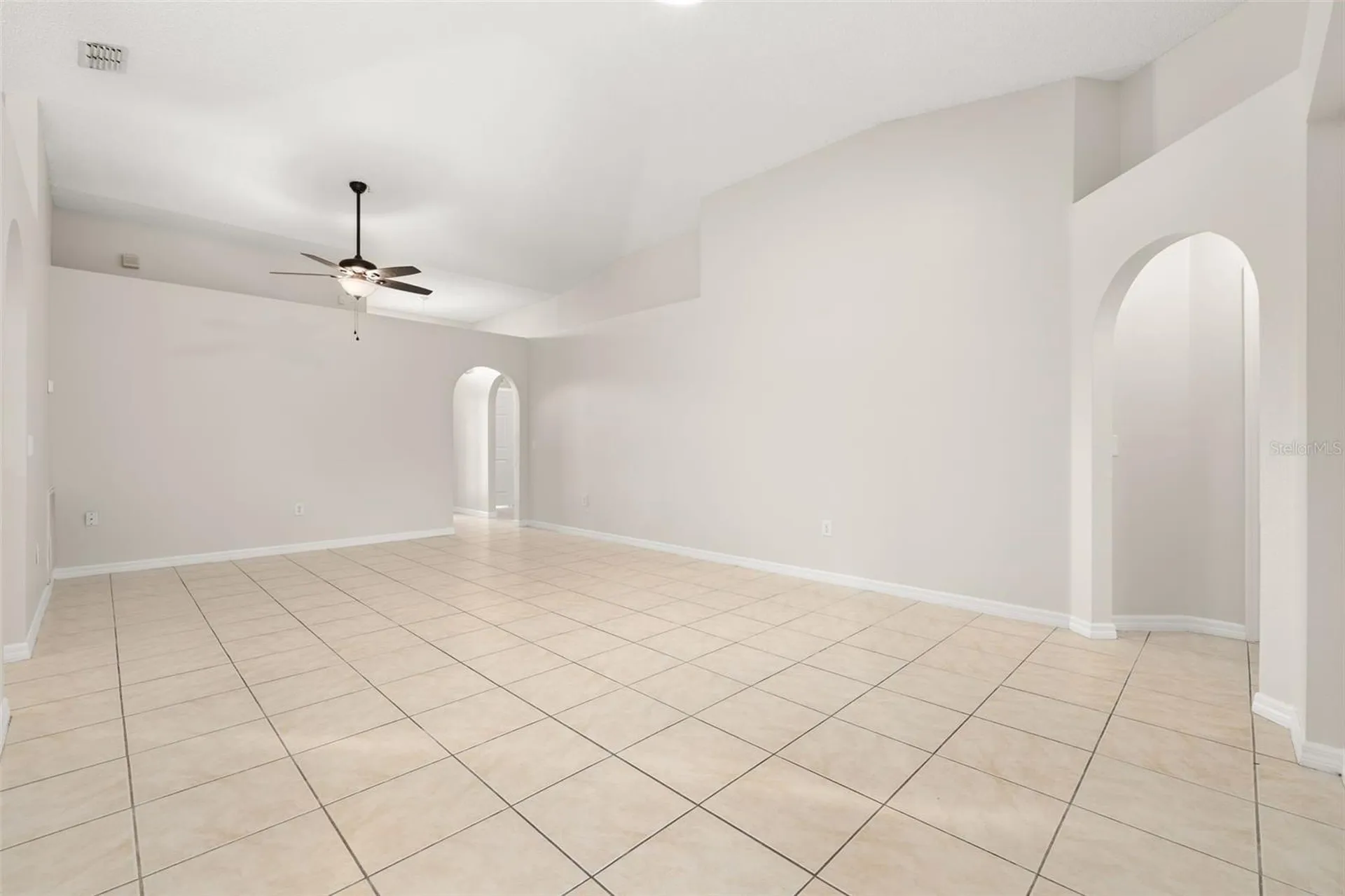 624 Blake Avenue Davenport FL 33897