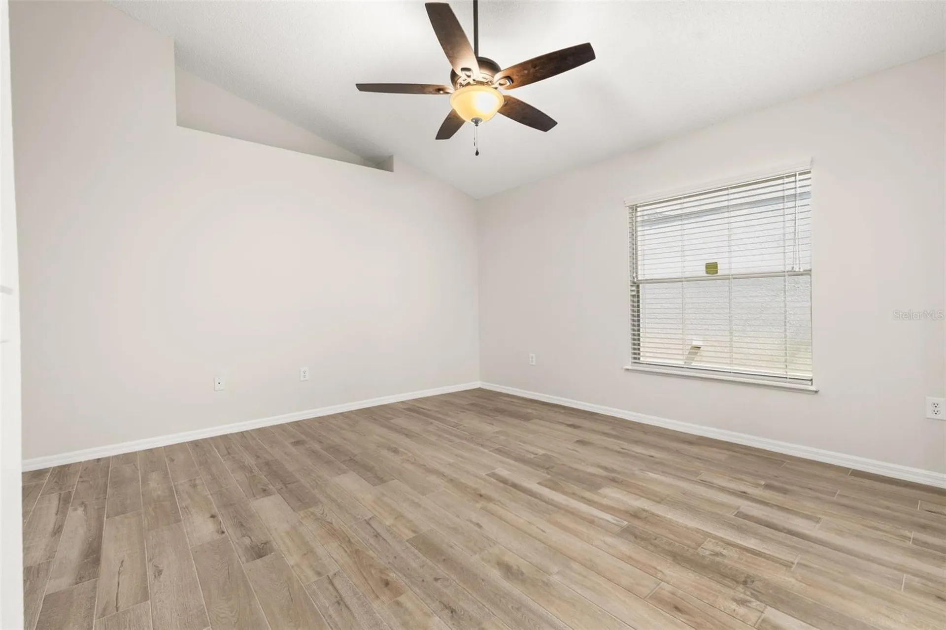 624 Blake Avenue Davenport FL 33897