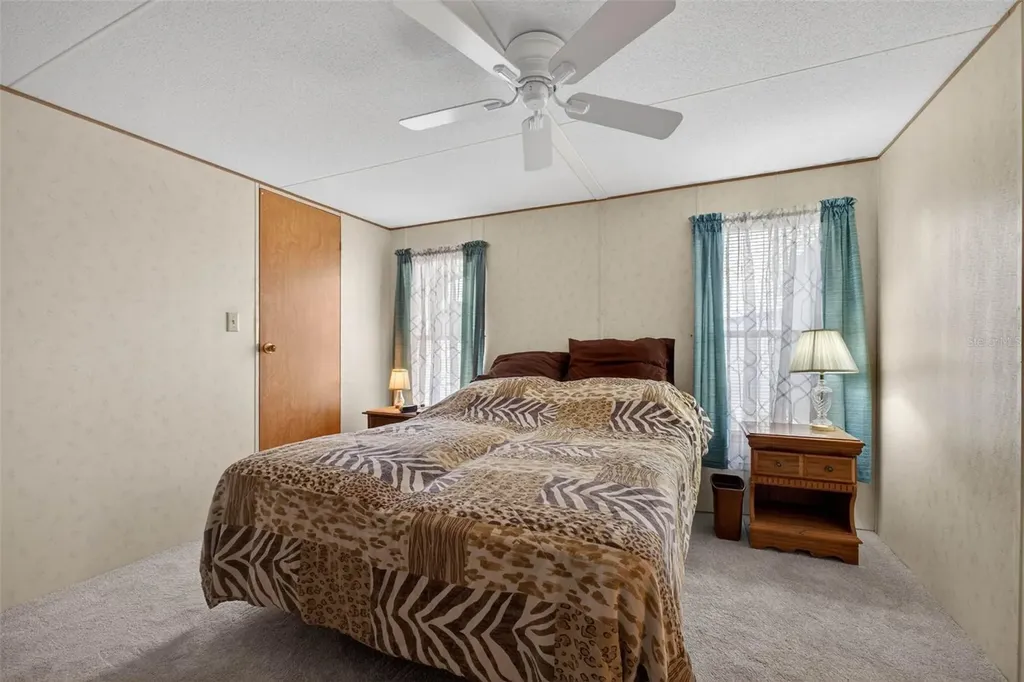 4100 Carefree Way Zephyrhills FL 33541