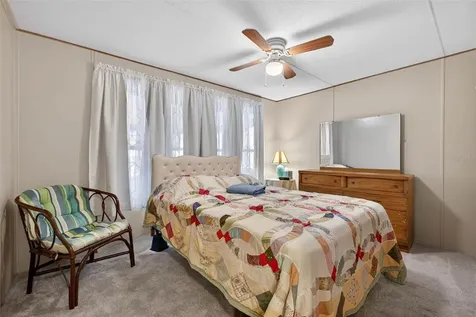 4100 Carefree Way Zephyrhills FL 33541