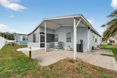 4100 Carefree Way Zephyrhills FL 33541