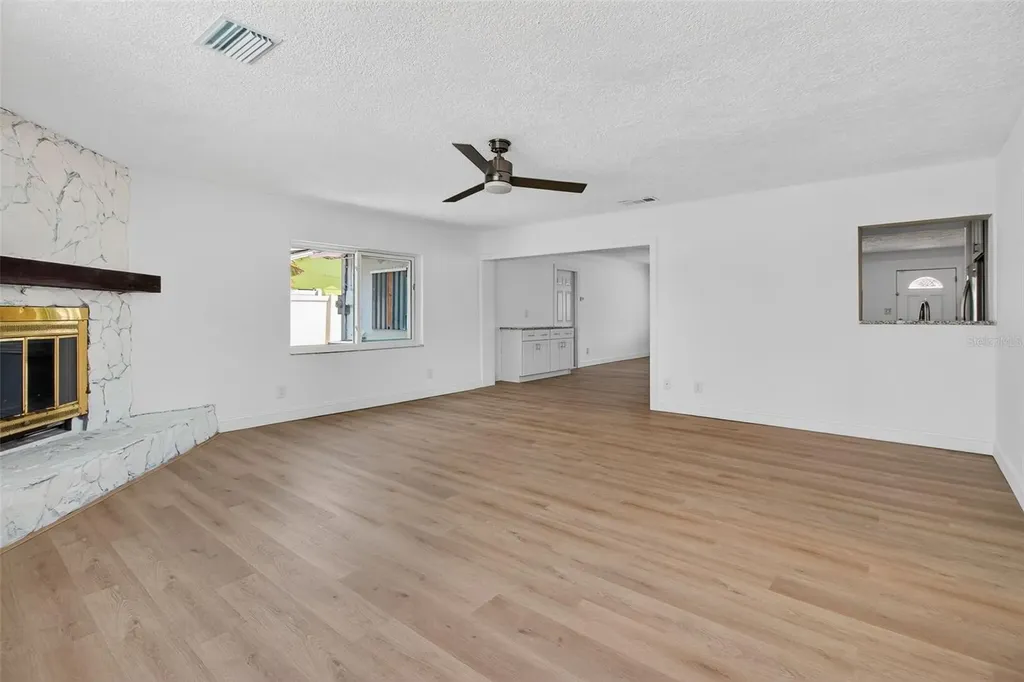7919 Causeway Boulevard S St Petersburg FL 33707