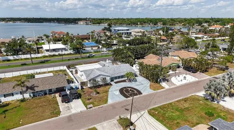 7919 Causeway Boulevard S St Petersburg FL 33707