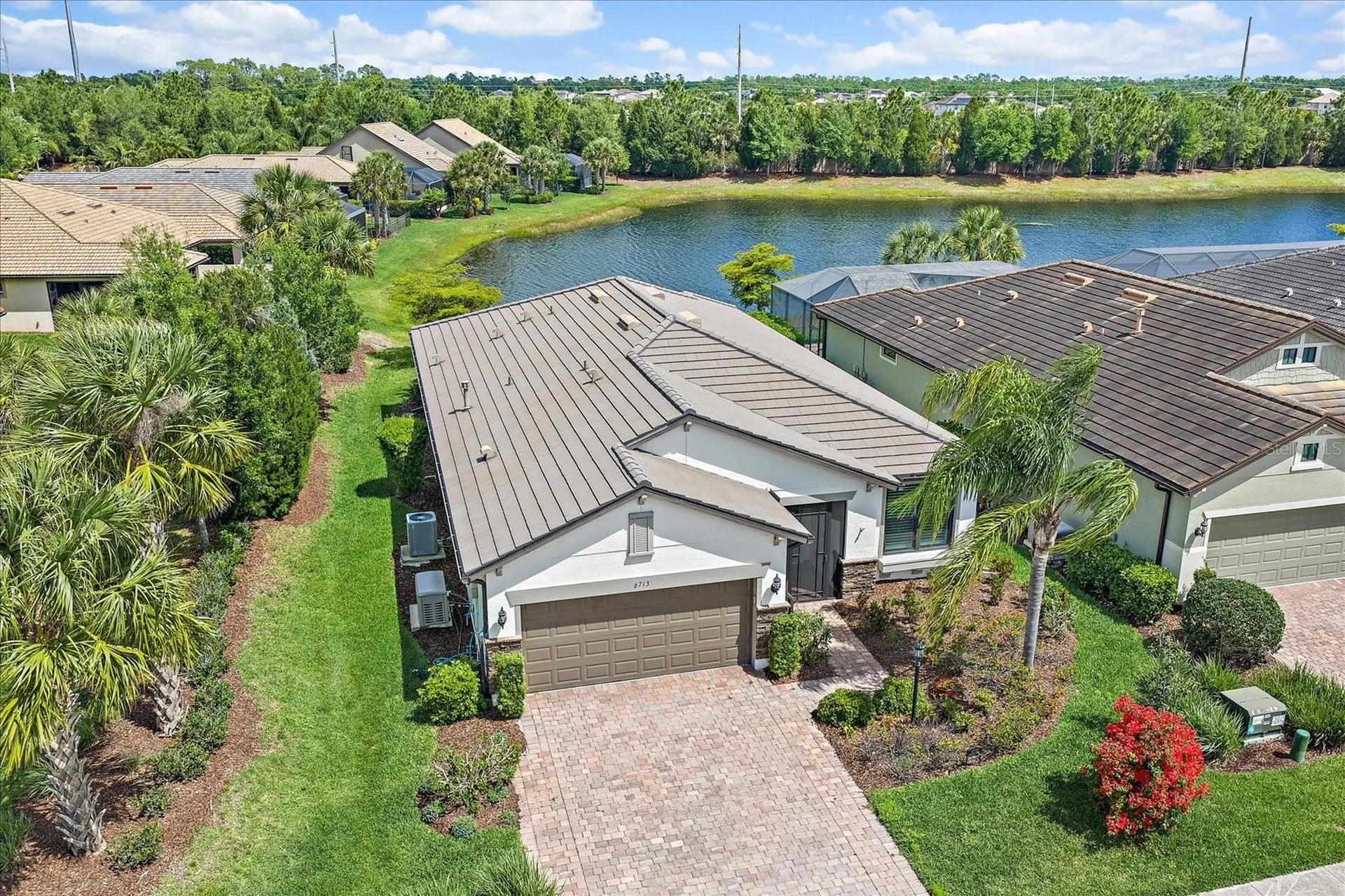 6713 Chester Trail Lakewood Ranch FL 34202