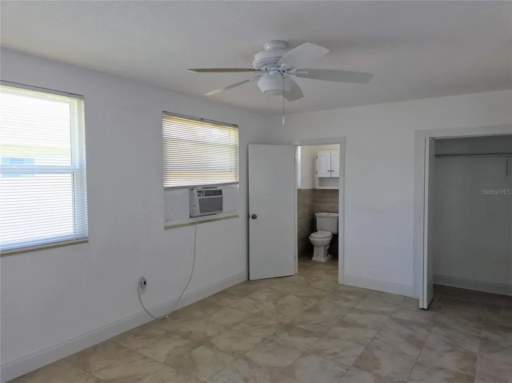 6931 Hibiscus Avenue S South Pasadena FL 33707