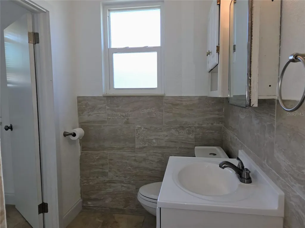 6931 Hibiscus Avenue S South Pasadena FL 33707