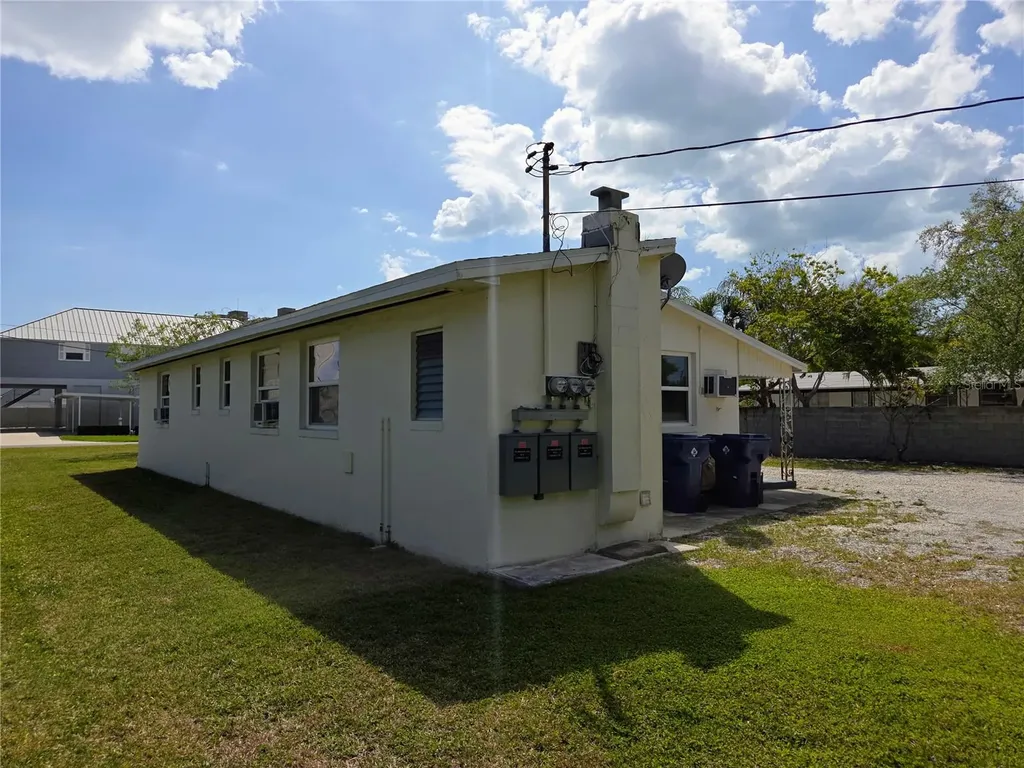 6931 Hibiscus Avenue S South Pasadena FL 33707