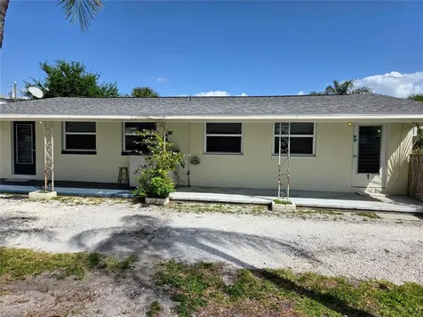 6931 Hibiscus Avenue S South Pasadena FL 33707