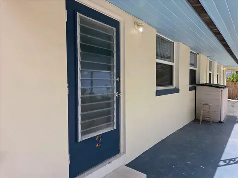6931 Hibiscus Avenue S South Pasadena FL 33707