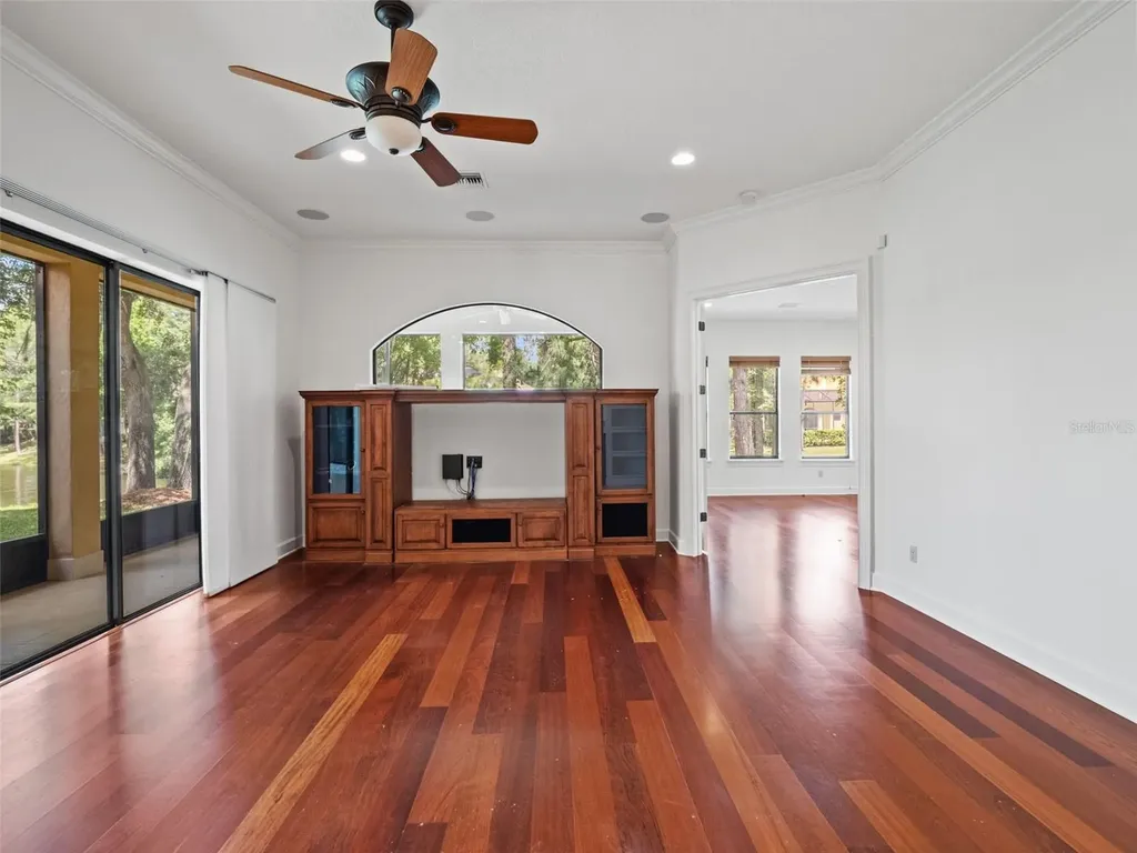 5236 Shoreline Circle Sanford FL 32771
