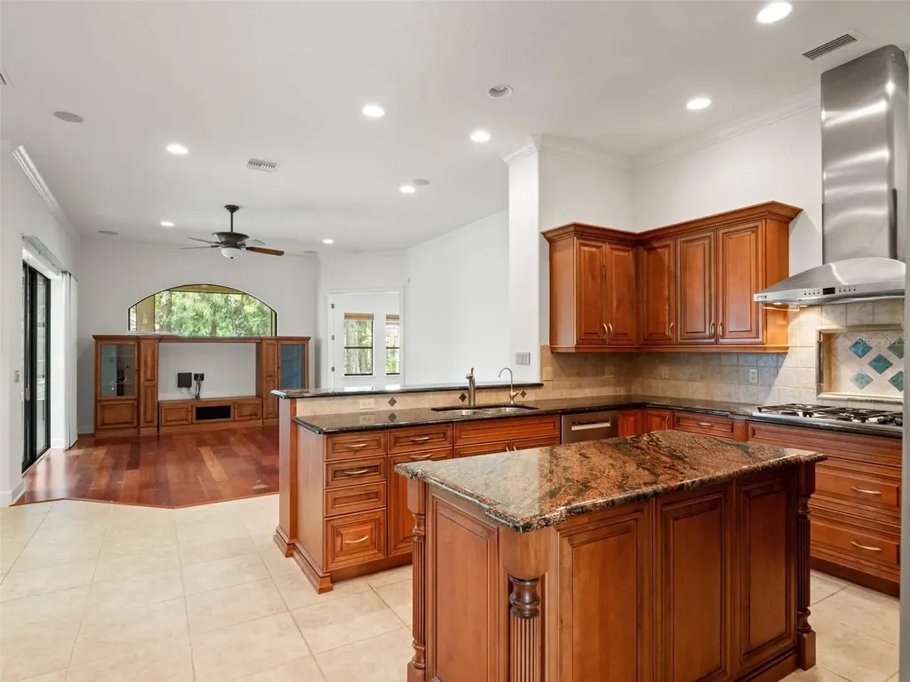 5236 Shoreline Circle Sanford FL 32771