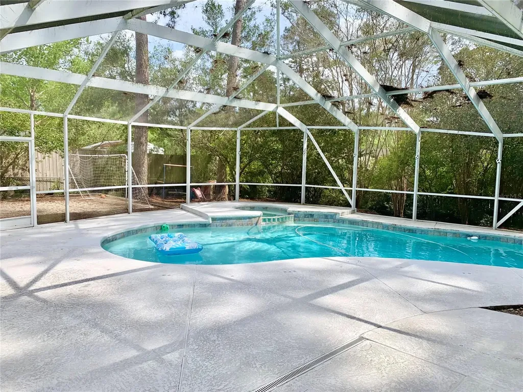 2219 NW 17th Avenue Gainesville FL 32605