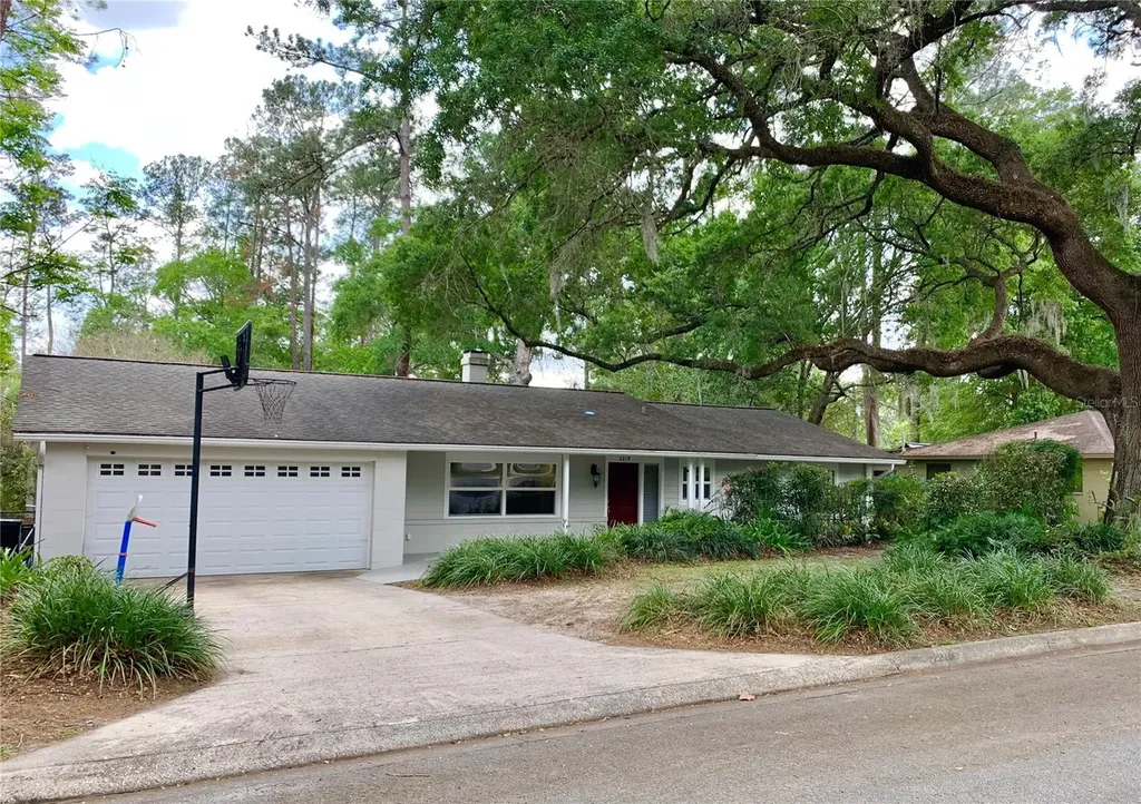 2219 NW 17th Avenue Gainesville FL 32605