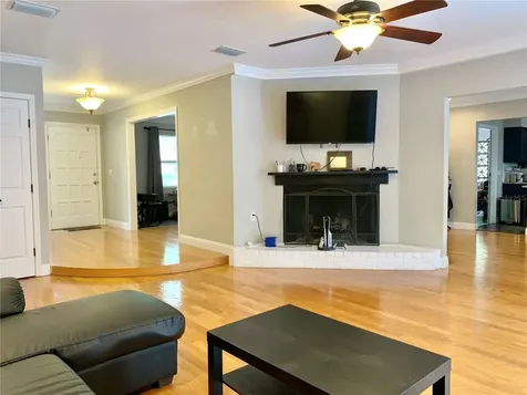 2219 NW 17th Avenue Gainesville FL 32605