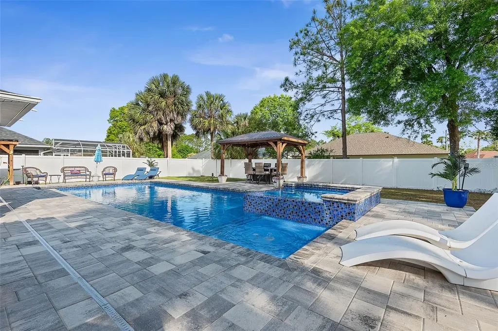 13 White Birch Lane Palm Coast FL 32164