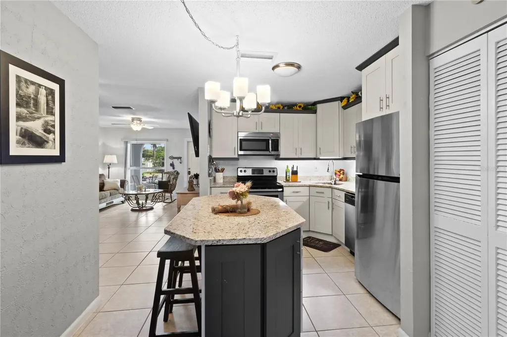 3802 42nd Street Court W Bradenton FL 34205