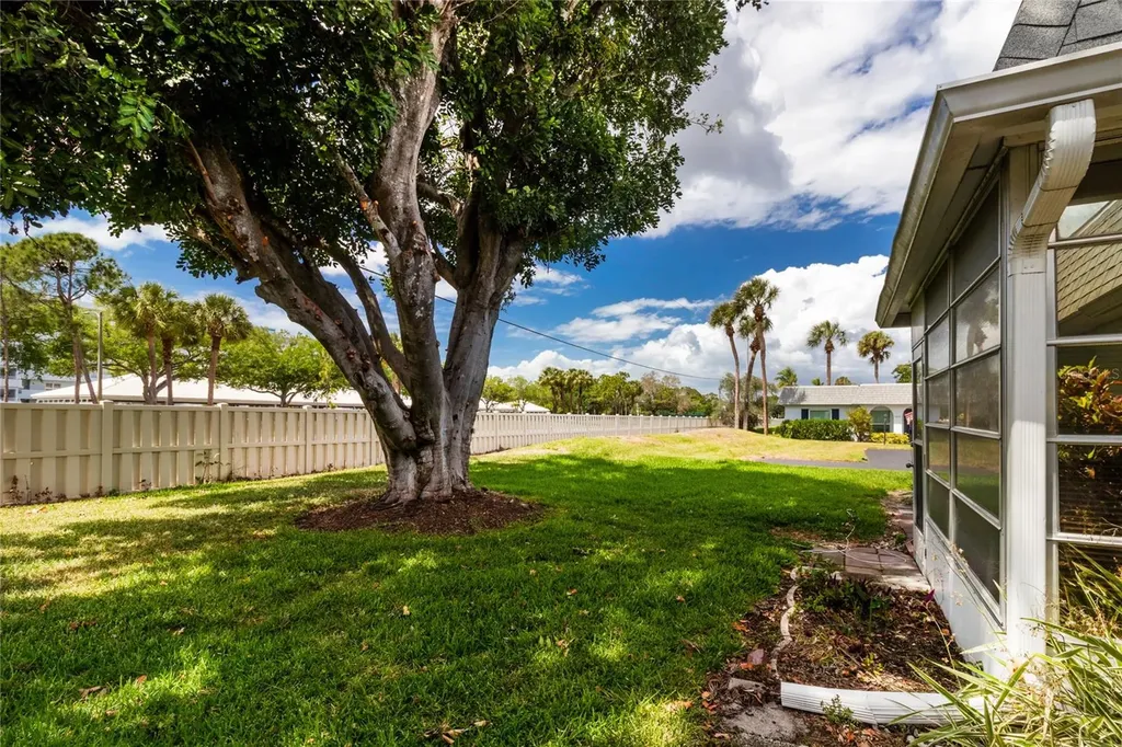 3802 42nd Street Court W Bradenton FL 34205