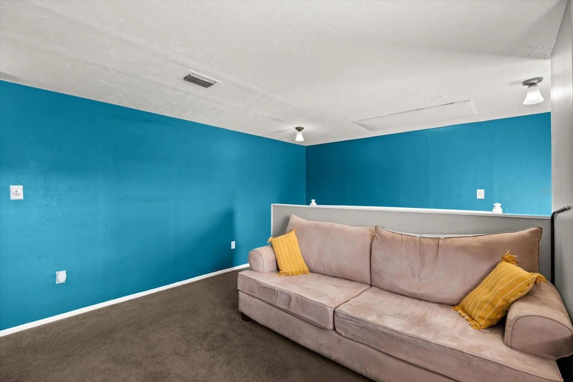 2 W Steele Street Orlando FL 32804