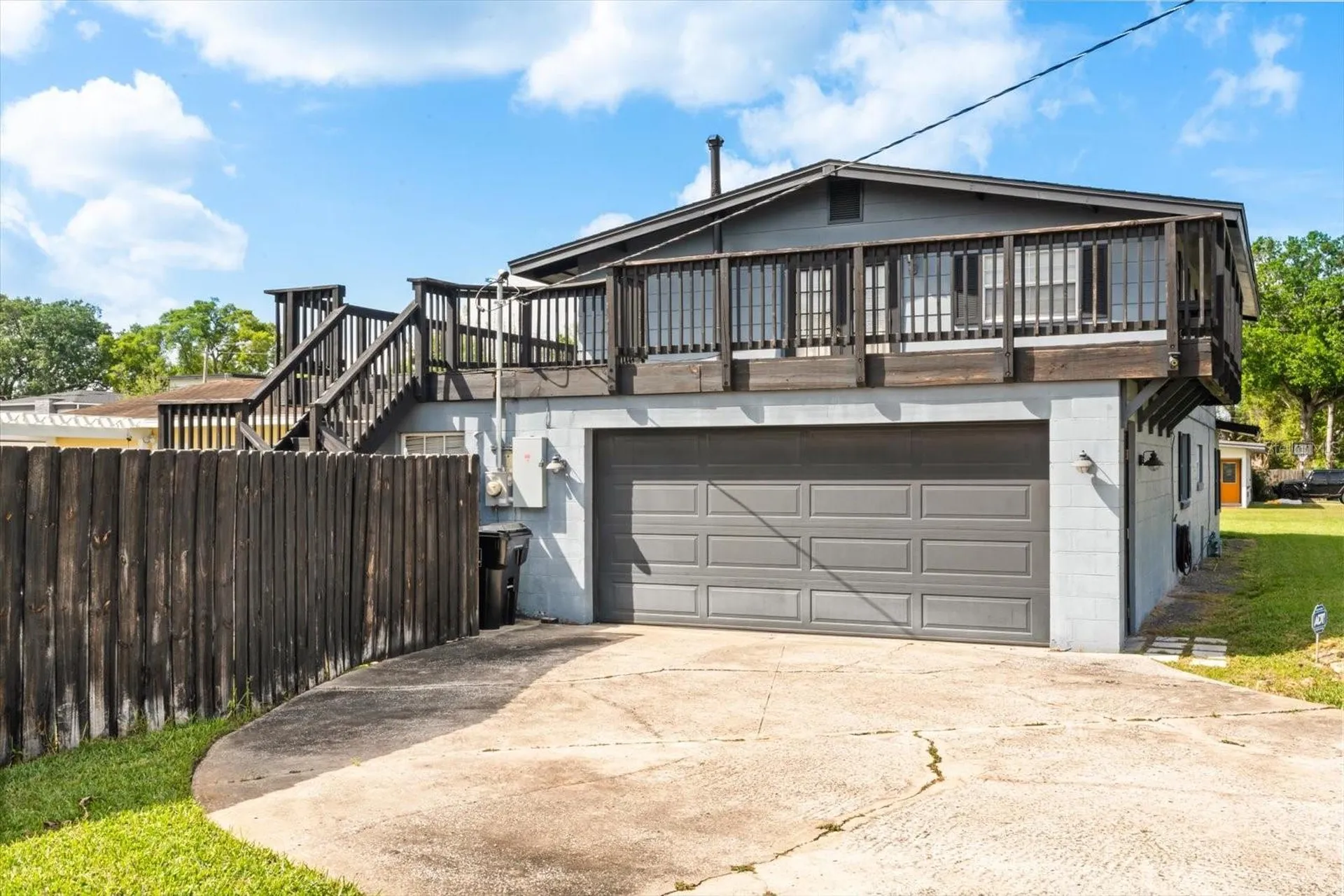 2 W Steele Street Orlando FL 32804