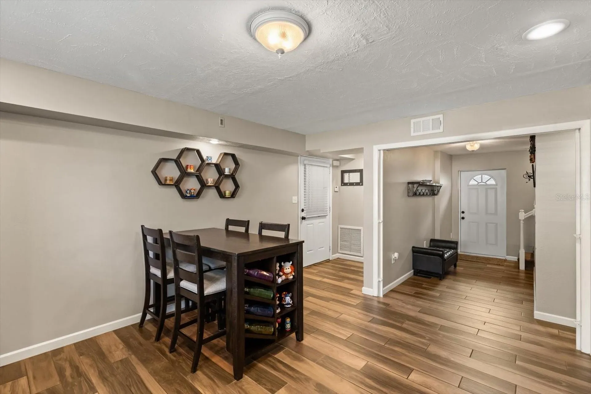 2 W Steele Street Orlando FL 32804