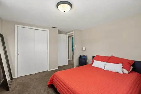 2 W Steele Street Orlando FL 32804