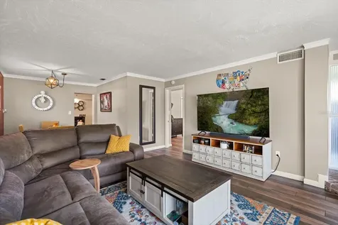 2 W Steele Street Orlando FL 32804