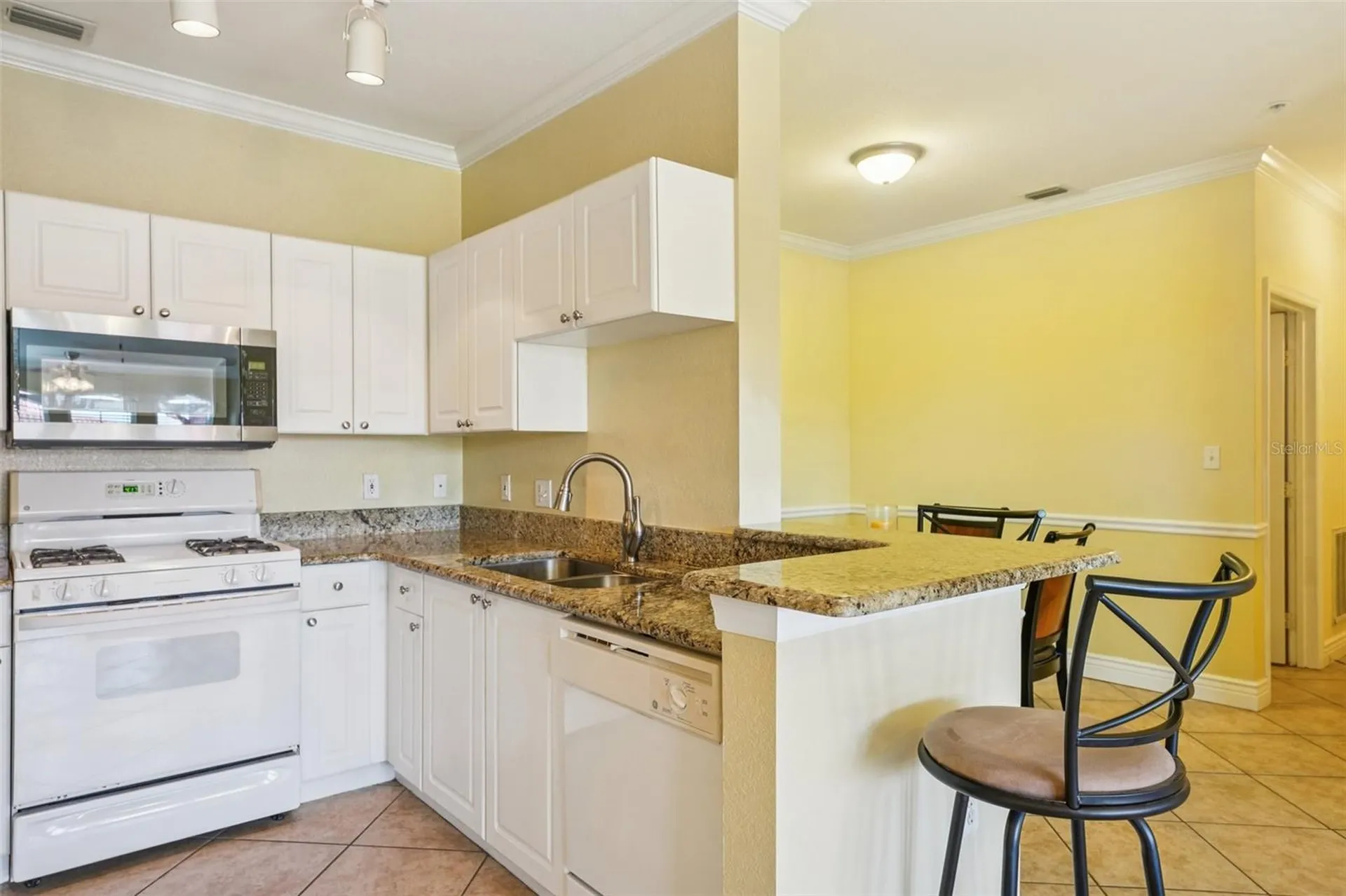 2713 Via Murano Clearwater FL 33764
