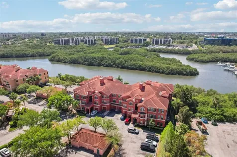 2713 Via Murano Clearwater FL 33764