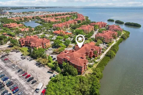 2713 Via Murano Clearwater FL 33764