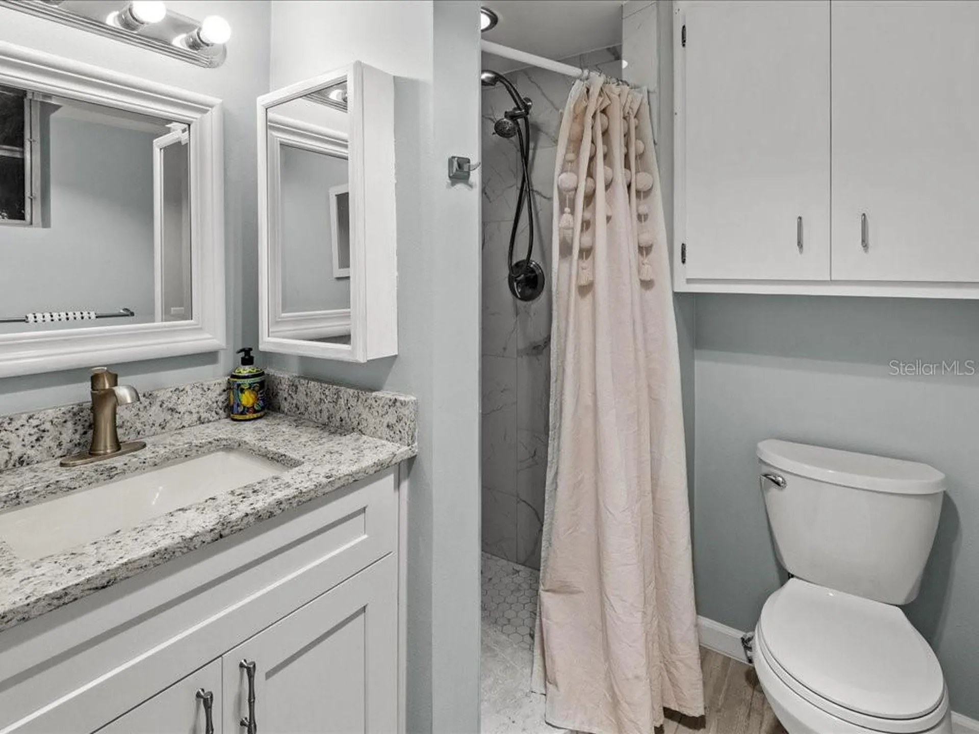 403 SE 43rd Terrace Cape Coral FL 33904