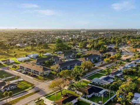 403 SE 43rd Terrace Cape Coral FL 33904