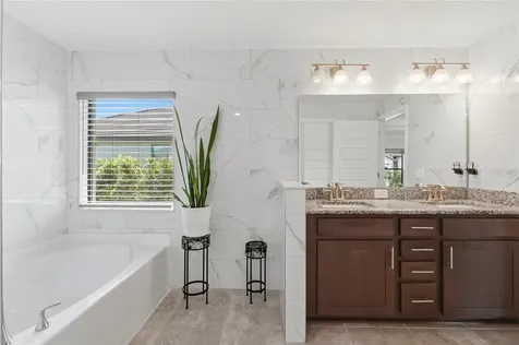 4000 Juliana Lake Drive Auburndale FL 33823