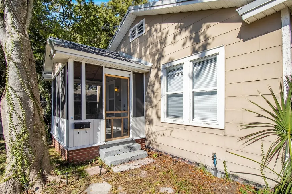702 NW 2nd Avenue Gainesville FL 32601
